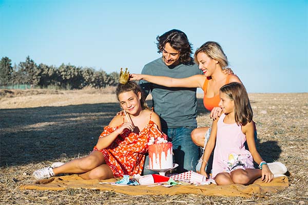 Family enjoying outings 